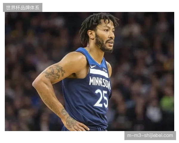 德拉富恩特或在进攻受阻时果断换上两翼快马，利用个人能力强行突破制造战机
